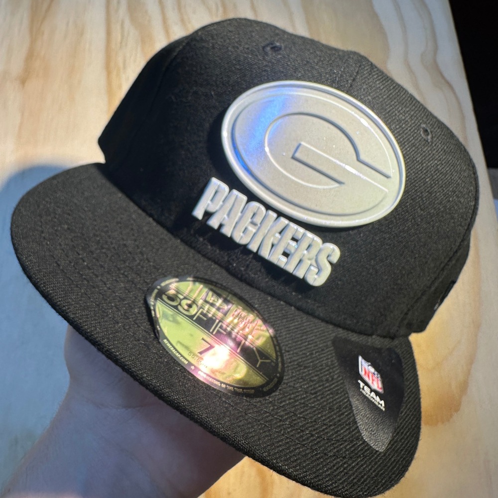New Era Green Bay Packers 59FIFTY Fitted Hat Size 7 Black Polished Piece Cap